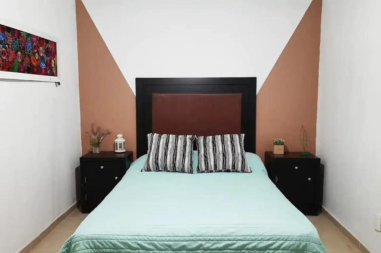 Luxury Bugambilias Lukasa Home, Alberca & Airhockey 0*, Guadalajara